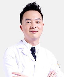 王灿