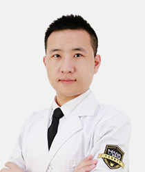 李浩